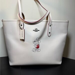 Coach X Mickey Mouse F59357